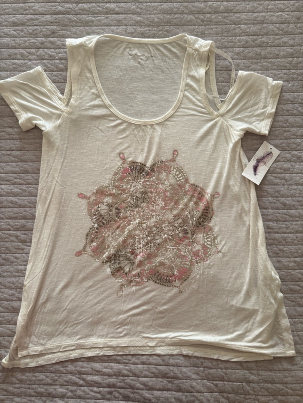 Jessica Simpson Cream Cold-Shoulder Short Sleeve Tee with Embellished Mandala